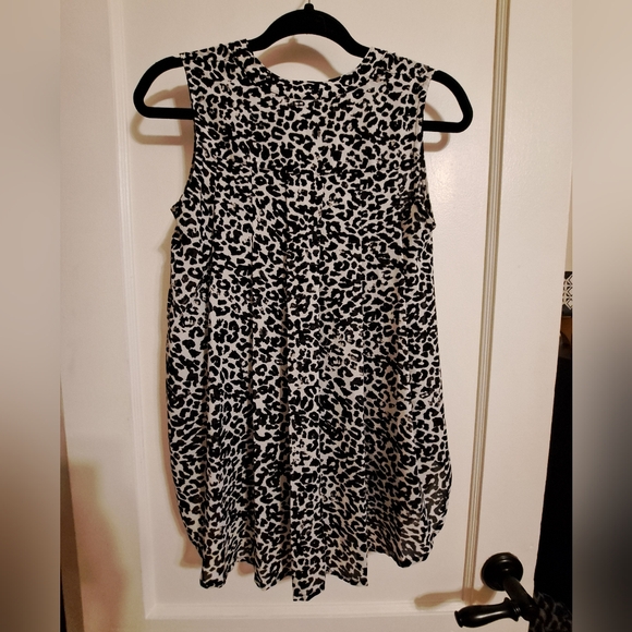 Dynamite Leopard Blouse - Picture 4 of 6